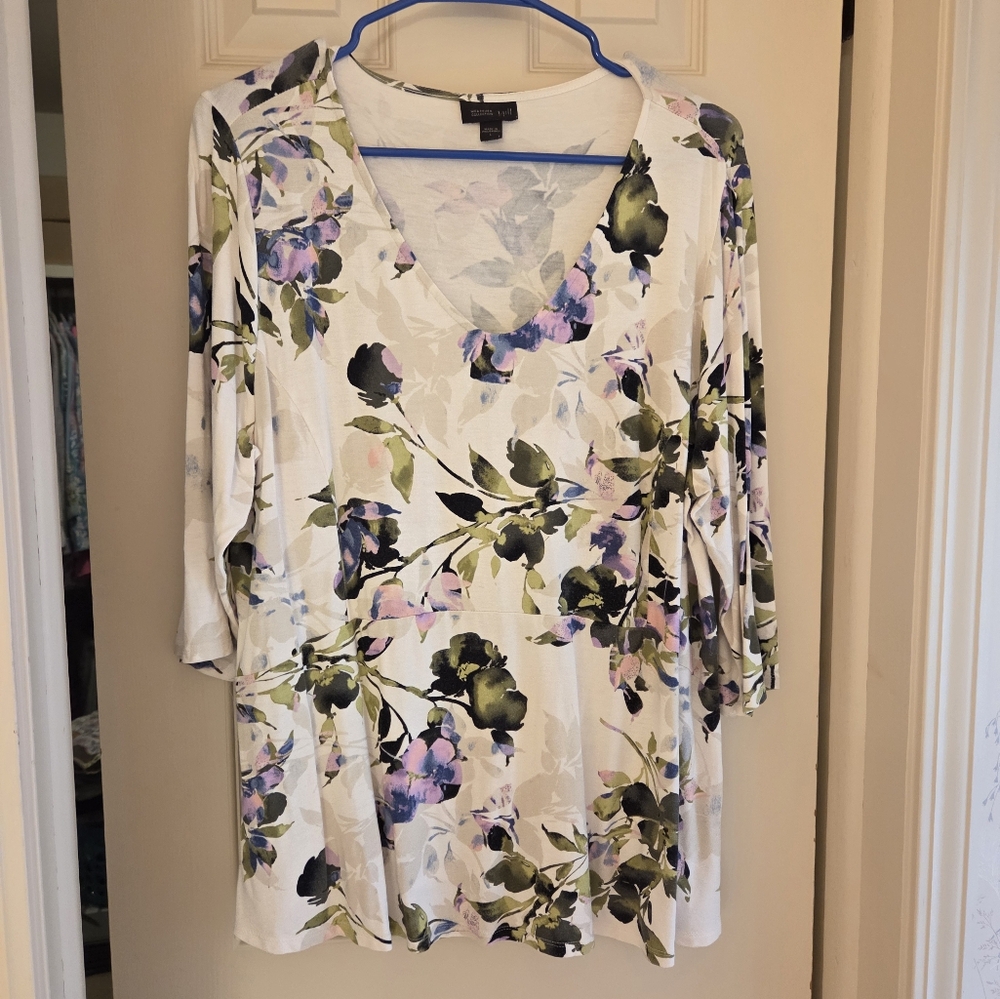 JJill Floral V-Neck Women's Top